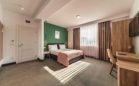 Saga Rooms